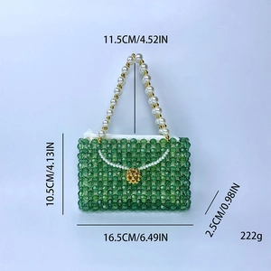 Guide des tailles détaillé du sac à main perlé vert avec dimensions et poids