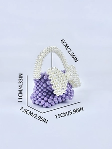 Dimensioni dettagliate della mini borsa di perle lavanda con fiocco di perle bianche