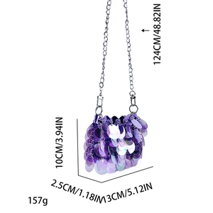 Tableau des tailles détaillé montrant les dimensions du mini sac de soirée à paillettes