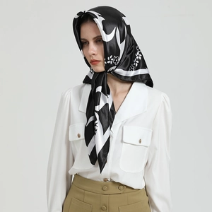 Grand Foulard Carré Imitation Satin Satin Imprimé Floral Noir Blanc Mode Bandana Écharpe Châle Élégant Rétro Français Femmes