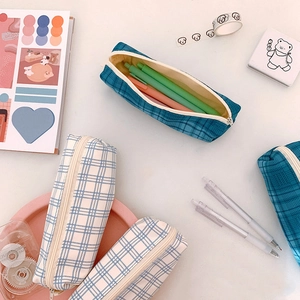 Minimalist canvas plaid pencil case with checkered pattern and zipper closure