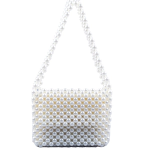 Sac à bandoulière élégant en perles acryliques blanches avec design tissé carré
