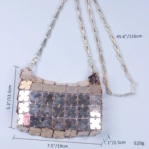 Detailed size specifications for the rose gold sequin crossbody bag in 19x13.5x2.5cm