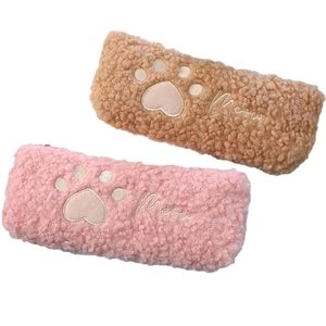 Fuffy plush cat paw pencil case in pink and camel wool-like fabric for students