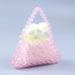 Borsa a mano in perline acriliche rosa con fodera interna in raso bianco a coulisse