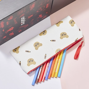 Detail of a white canvas pencil case with cute brown bear prints and red zipper detail