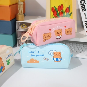 Trousse en toile mignonne avec de grandes fermetures éclair colorées et motifs d'ours