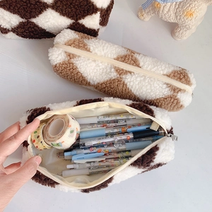 Checkerboard pattern plush canvas pencil case with large capacity and metal zipper closure