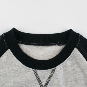 Kids' grey and black raglan sweatshirt with ribbed neckline and triangle stitching details