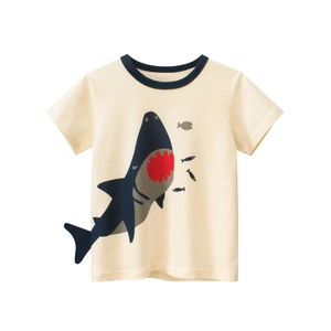 Jungen T-Shirt in Creme mit Cartoon-Hai-Print und dunkelblauem Rundhalsausschnitt