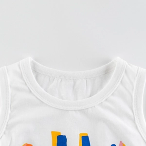 Débardeur enfant en coton blanc avec imprimé abstrait coloré et col rond côtelé