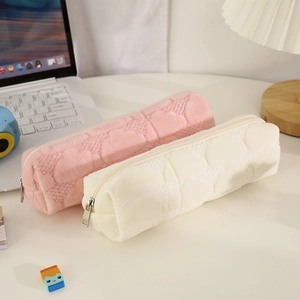 Cute plush cream biscuit pencil case with heart pattern and zipper for students