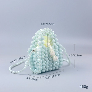 Detailed size specifications for handmade pearl bead handbag with dimensions and weight