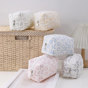 Quilted Letter Print Fabric Pencil Case Minimalist Canvas Stationery Bag Travel Makeup Organizer For School Women