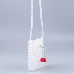 Mini sac perlé transparent en acrylique avec breloque cerise et bandoulière
