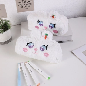 Trousse scolaire en peluche grande capacité avec broderie animale et oreilles 3D