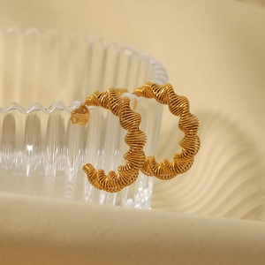 Elegant 18k gold plated stainless steel C-shape twisted wire hoop earrings for women