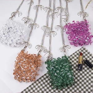 Mini sac à bandoulière en perles pour femmes avec cristaux et chaîne à nœud