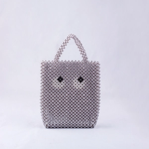 Sac à main artisanal en perles avec motif œil unique en gris perle et blanc élégant