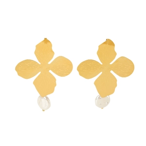 French style 18k gold plated four-leaf clover earrings with hanging white baroque pearls
