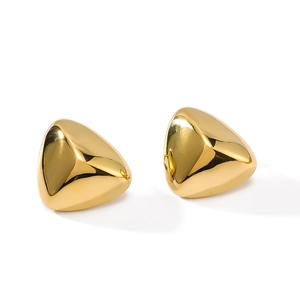 Minimalist 18k gold plated stainless steel 3D triangle stud earrings with mirror finish