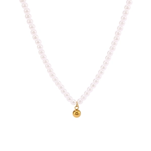 Collier de perles élégant avec pendentif grain d'or et placage en or 18 carats