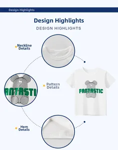 Λεπτομέρεια βαμβακερού παιδικού T-shirt με πράσινο τύπωμα αρκούδας και στρογγυλή λαιμόκοψη