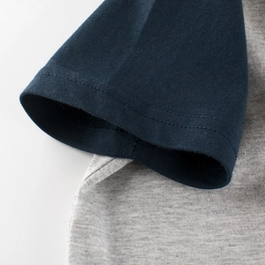 Short sleeve raglan T-shirt for boys in grey and navy blue cotton blend fabric
