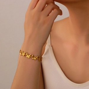 Bijoux Papillon Incluant Bracelet Et Boucles D'oreilles Clous Acier Inoxydable Plaqué Or 18K Texturé Accessoire Mode Femme