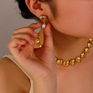 Shell Shape Necklace And Earrings Stainless Steel 18K Gold Plated Artificial Pearl Pendant For Women Vintage Ocean Style Elegant