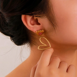 Boucles D'oreilles Pendantes Coeur Acier Inoxydable Plaqué Or 18K Émail Rose Forme Irrégulière Bijoux Pour Femmes