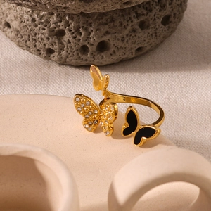 Anello aperto in acciaio inossidabile con farfalle 3D in oro, zircone e smalto nero lucido