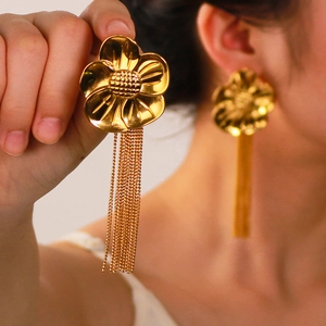 Golden flower tassel earrings with sunflower design and 18K gold plated metal fringe