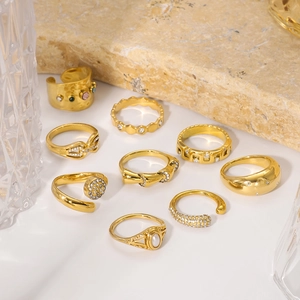 Golden stainless steel rings set with crystals and pearls in bohemian vintage styles