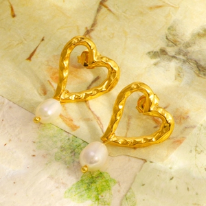 Hammered gold heart earrings with freshwater pearl drops in a retro French style