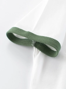 T-shirt enfant en coton avec bord-côte vert et coutures surjetées de haute qualité