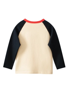 T-shirt raglan pour enfants en coton beige et noir avec un col rouge vue à plat