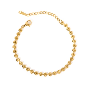 Bracelet en acier inoxydable plaqué or avec maillons en cœur et fermoir mousqueton réglable