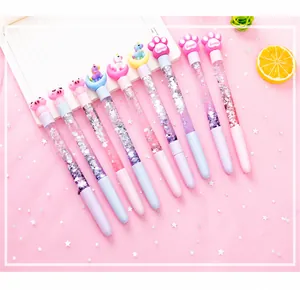Détail de 9 stylos à paillettes liquides avec motifs cochon rose et licorne mignons