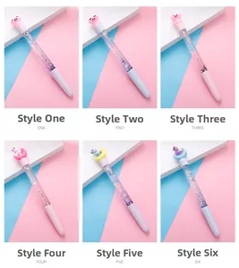 Détails de stylos à paillettes roses avec figurines de dessin animé et licornes