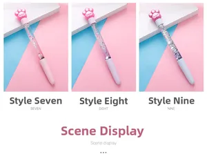 Trois stylos pailletés patte de chat en rose, violet et bleu avec sable mouvant