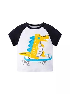 T-shirt manches courtes pour garçons avec crocodile jaune sur un skateboard bleu