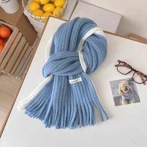 Écharpe bicolore en maille mohair avec franges pour la chaleur hivernale