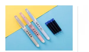 Detailed set of 3 pastel pens with cute pig motifs and 4 replacement ink cartridges