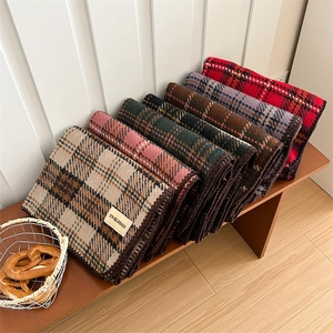 Winter Retro Plaid Scarf For Women Thick Faux Cashmere Warm Shawl Wrap With Lock Stitched Edges Fashion Versatile Neck Scarf