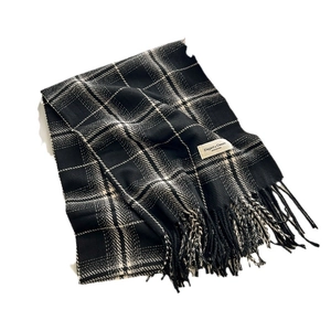 Classic black and white checkered cashmere-like scarf with fringe and elegant label