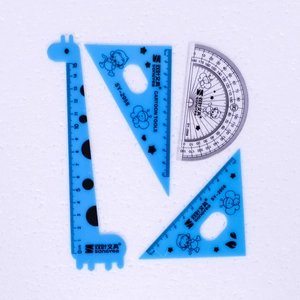 Blue 4-piece student geometry set with 15cm giraffe ruler and cartoon graphics