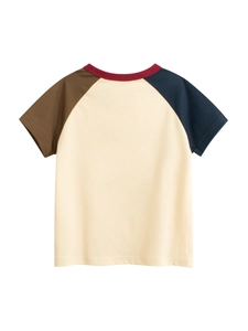 Camiseta raglán infantil color-block con cuerpo beige y mangas de contraste espalda