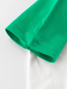 Boys colorblock cotton t-shirt featuring green sleeve detail and double needle stitching