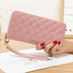 Women Long Wallet PU Leather Quilted Rhombus Crown Decor Zipper Clutch Phone Bag With Wristlet Elegant Fashion